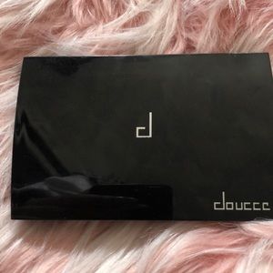 Doucce eyeshadow